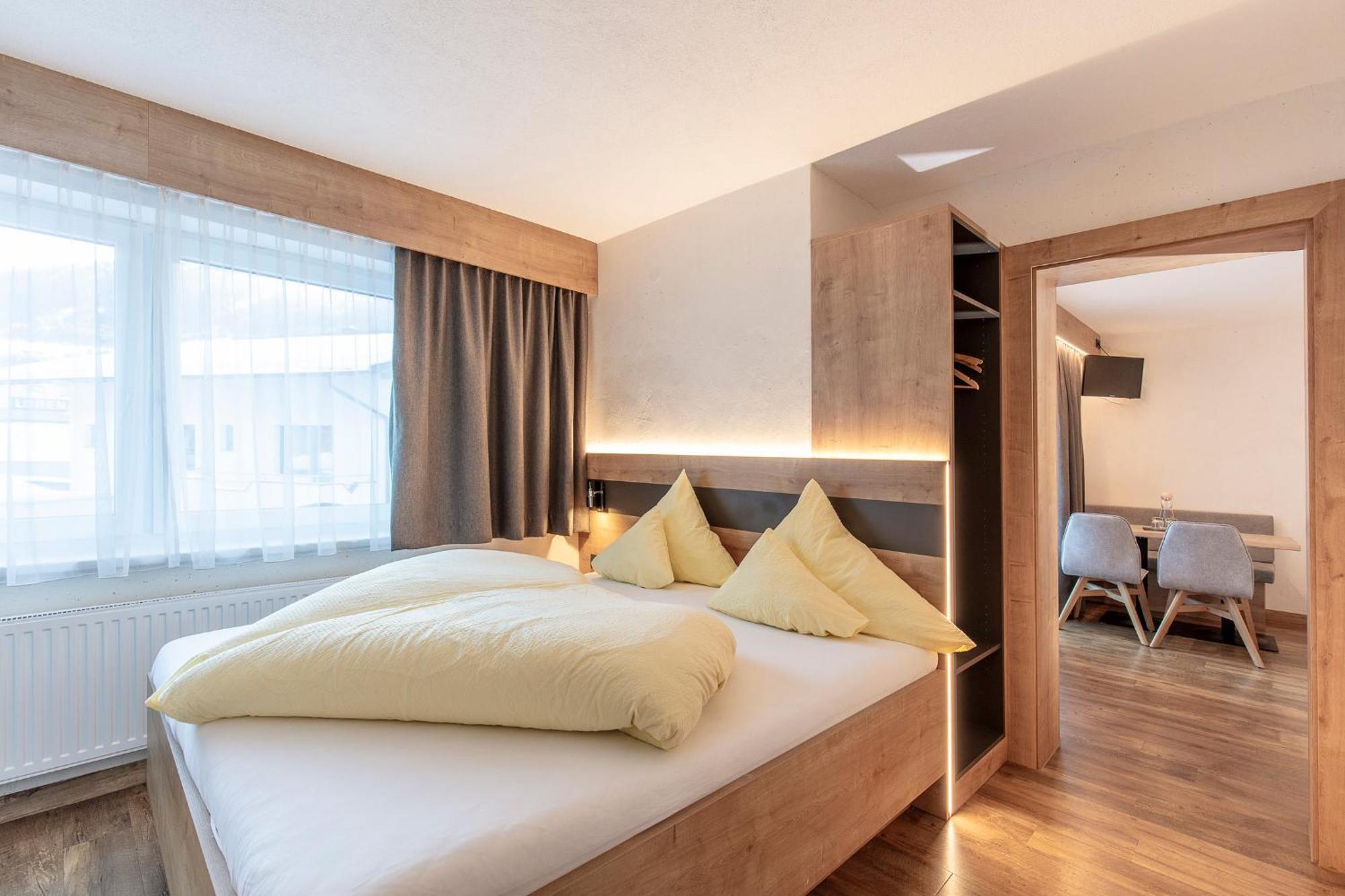Haus Manfred Hotell Sölden Exteriör bild