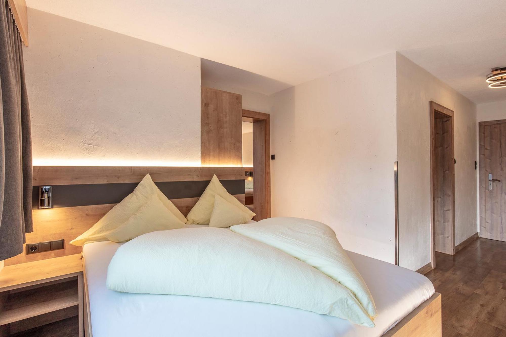 Haus Manfred Hotell Sölden Exteriör bild